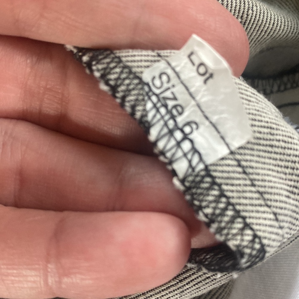 WHBM pants - Picture 9 of 9